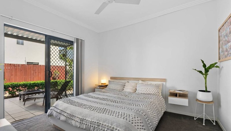 Photo - 3/49 Bilyana Street, Balmoral QLD 4171 - Image 6