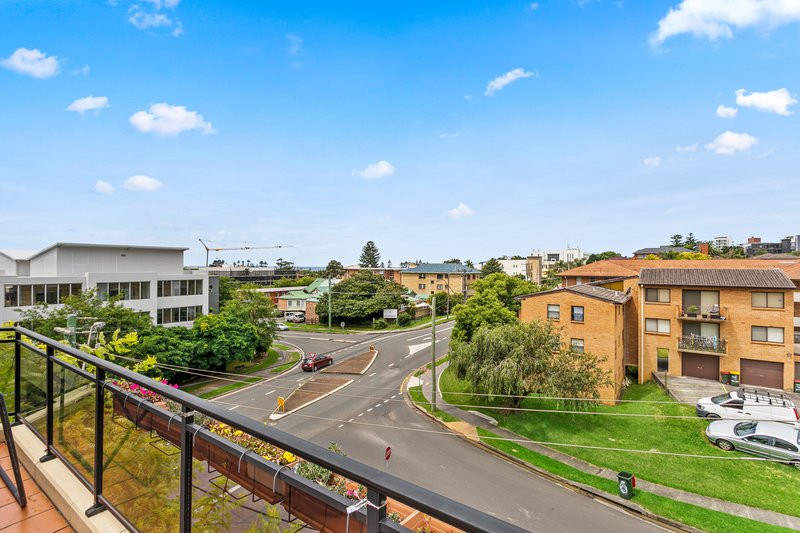 Photo - 3/49 Bourke Street, North Wollongong NSW 2500 - Image 8