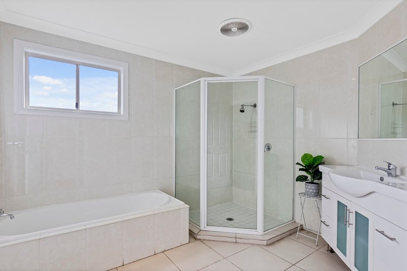 Photo - 349 Bradman Avenue, Maroochydore QLD 4558 - Image 13