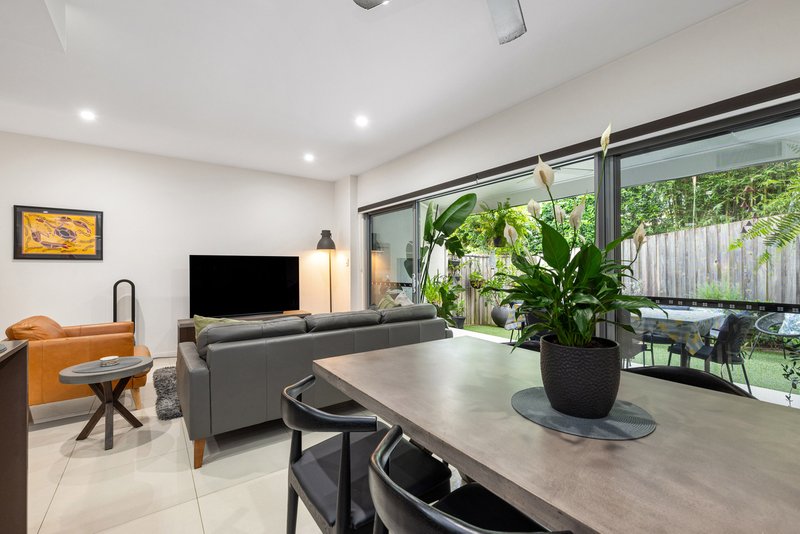 Photo - 3/49 Hawthorne Road, Hawthorne QLD 4171 - Image 4