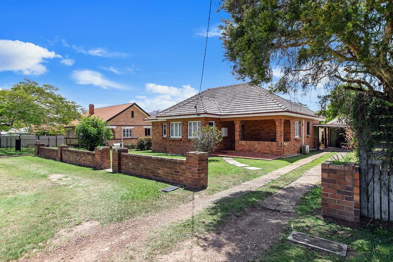 Photo - 349 Queen Street, Maryborough QLD 4650 - Image 3