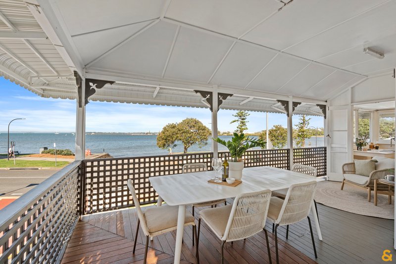 Photo - 349 Upper Esplanade, Manly QLD 4179 - Image 2