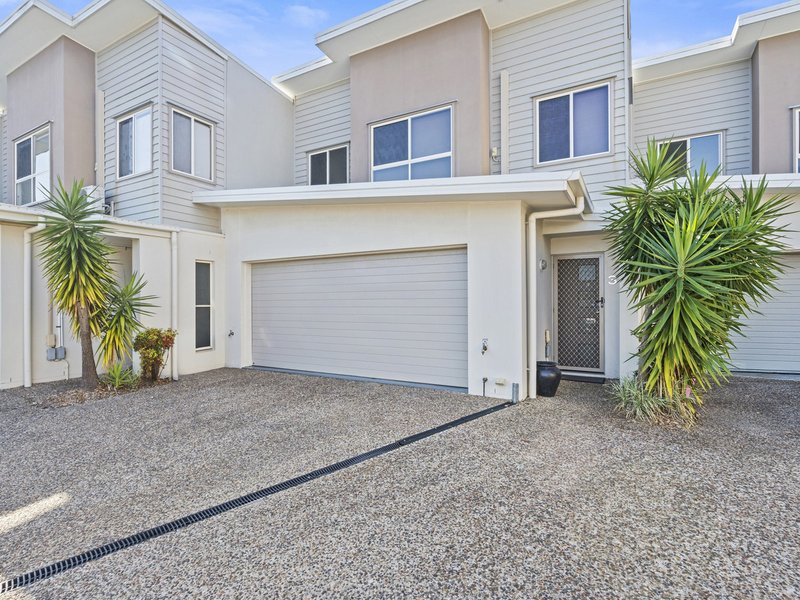 3/49 Usher Avenue, Labrador QLD 4215