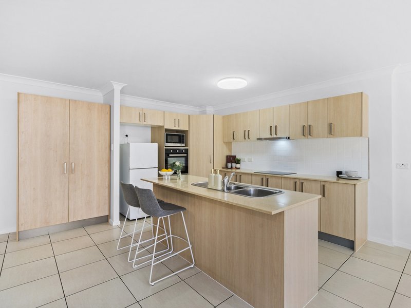 Photo - 3/49 Usher Avenue, Labrador QLD 4215 - Image 6