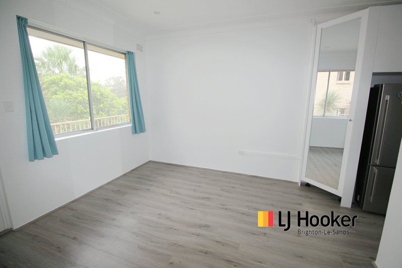 Photo - 3/49 Wyanbah Road, Cronulla NSW 2230 - Image 2