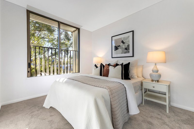 Photo - 349/132-138 Killeaton Street, St Ives NSW 2075 - Image 4