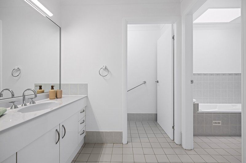 Photo - 34a Armstrong Road, Charlestown NSW 2290 - Image 8