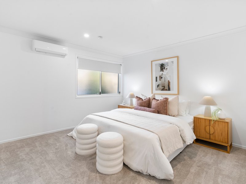 Photo - 34a Canada Place, Arundel QLD 4214 - Image 20