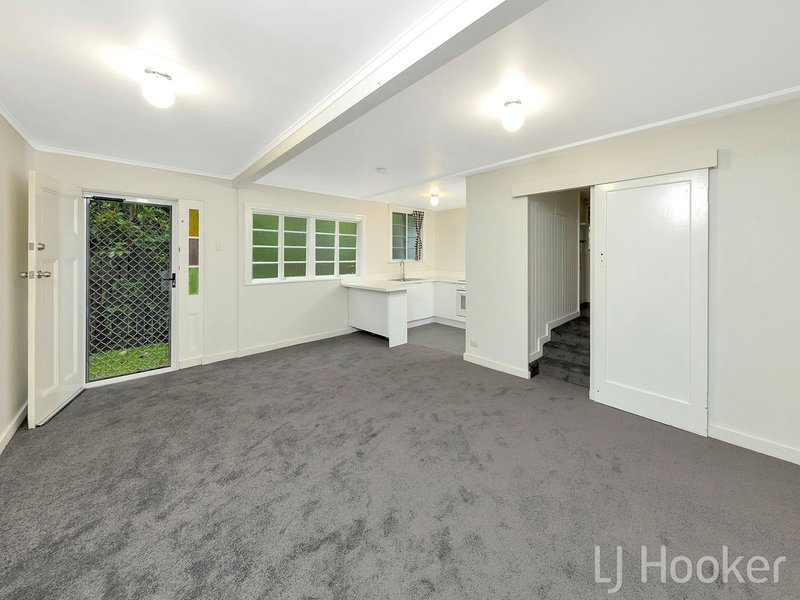 Photo - 34A Finney Road, Indooroopilly QLD 4068 - Image 4