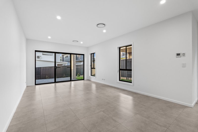 Photo - 34A Galactic Drive, Dunmore NSW 2529 - Image 2