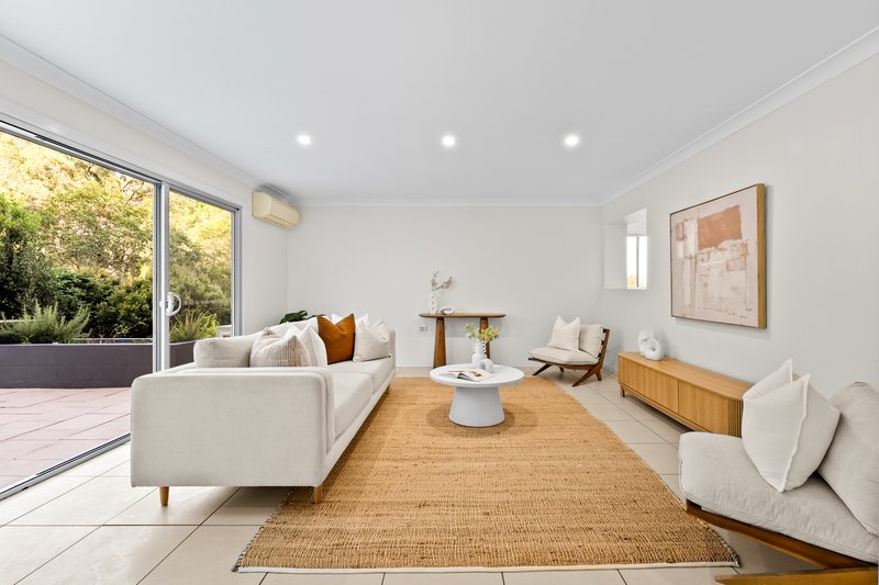 Photo - 34a Kimruska Place, The Gap QLD 4061 - Image 7