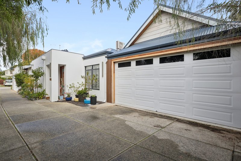 Photo - 34A Mitchell Street, Ardross WA 6153 - Image 31