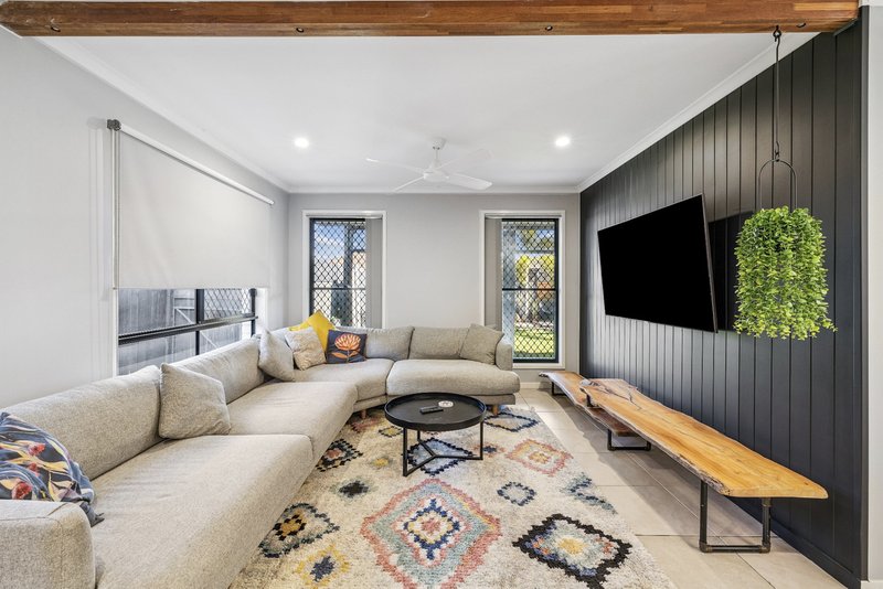 Photo - 34A Retreat Crescent, Narangba QLD 4504 - Image 4