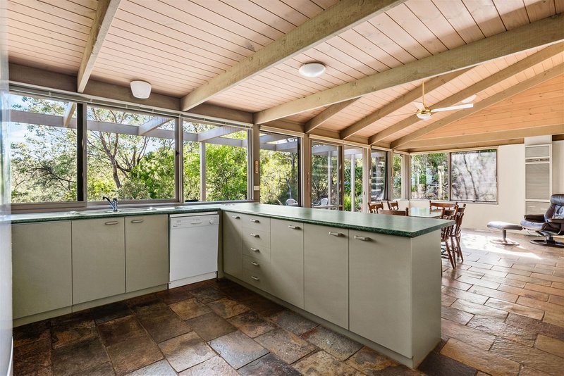 Photo - 34A Trezise Street, Warrandyte VIC 3113 - Image 3