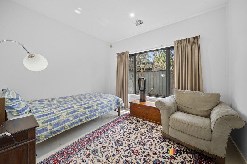 Photo - 34A Wisdom Street, Hughes ACT 2605 - Image 14