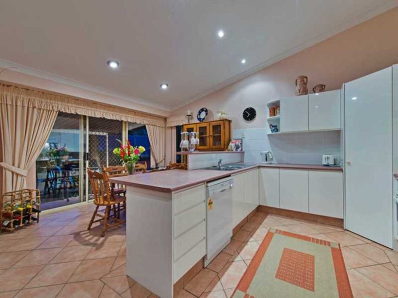 Photo - 34a Woodland Drive, Reedy Creek QLD 4227 - Image 6