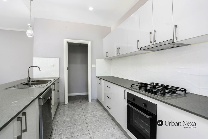 Photo - 34A Yvonne Street, Seven Hills NSW 2147 - Image 2