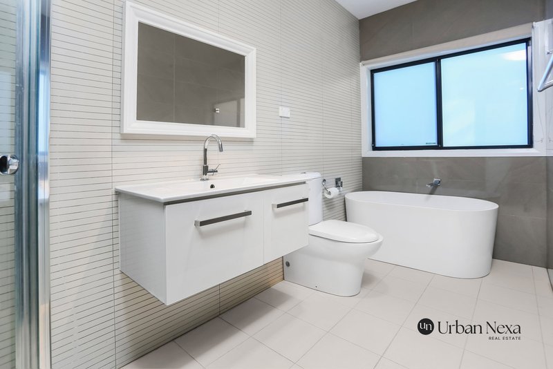 Photo - 34A Yvonne Street, Seven Hills NSW 2147 - Image 6