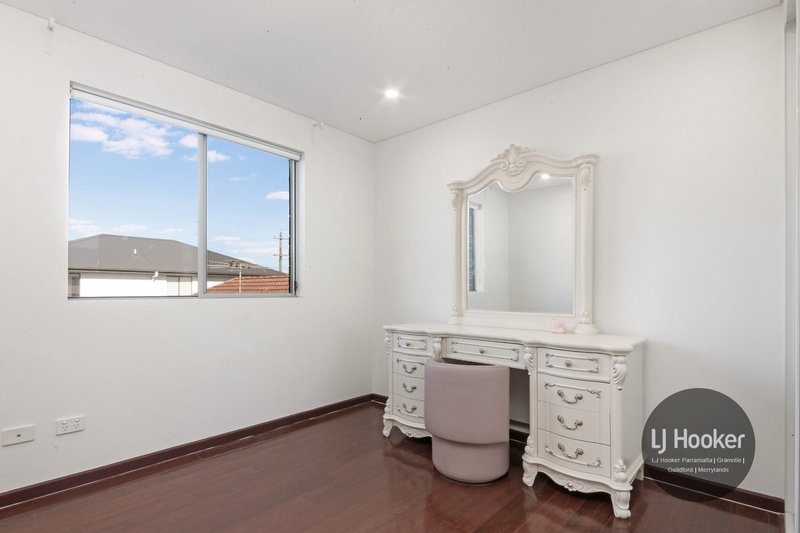 Photo - 34b James Street, Guildford NSW 2161 - Image 6