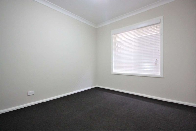 Photo - 34b Williamson St , Oran Park NSW 2570 - Image 4