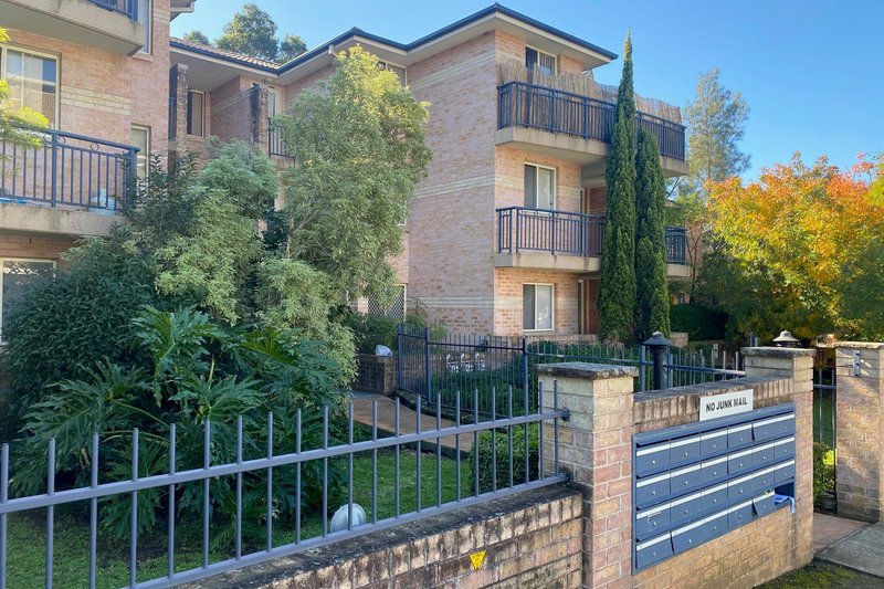 Photo - 3/5-11 Stimson Street, Guildford NSW 2161 - Image 1