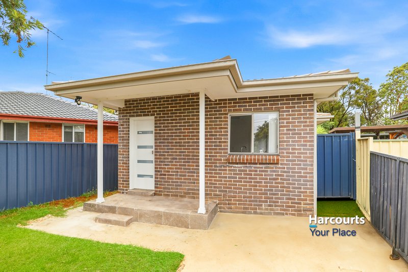 Photo - 35 & 35A Mendelssohn Avenue, Emerton NSW 2770 - Image 11
