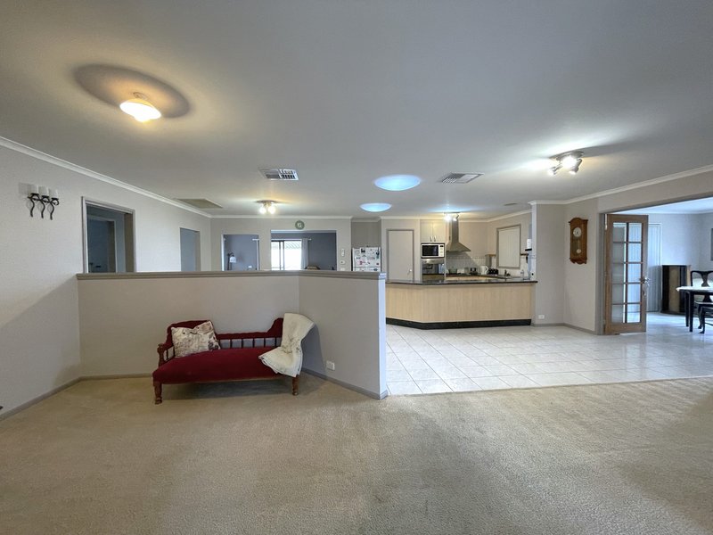 Photo - 35-37 Eagle Street, Gundagai NSW 2722 - Image 6