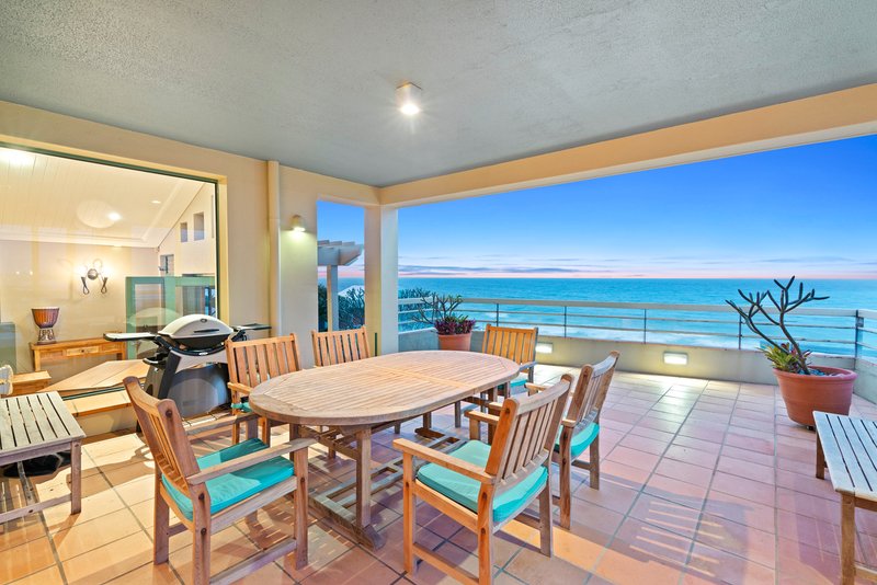 Photo - 35-37 Woodgee Street, Currumbin QLD 4223 - Image 5