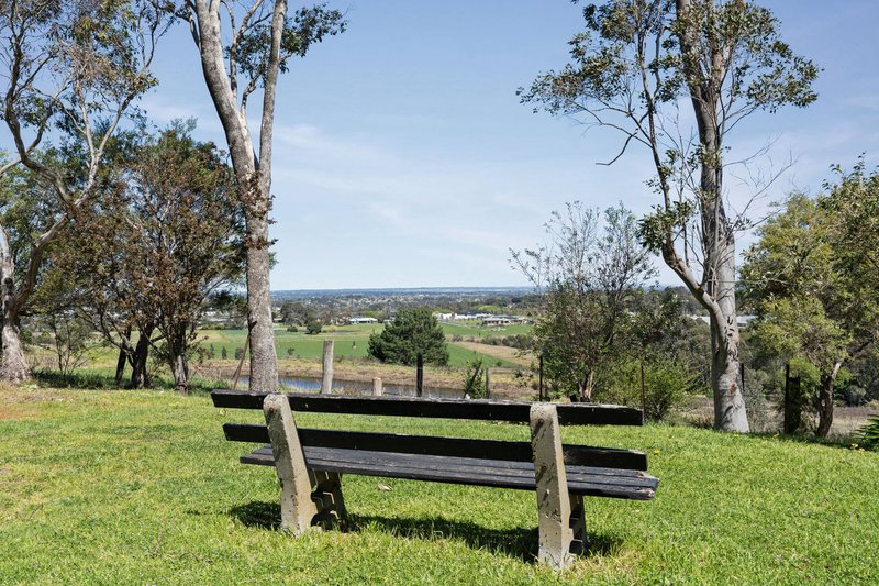 Photo - 35-45 Aurisch Drive, Narre Warren North VIC 3804 - Image 8