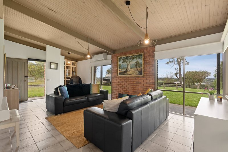 Photo - 35-45 Aurisch Drive, Narre Warren North VIC 3804 - Image 11