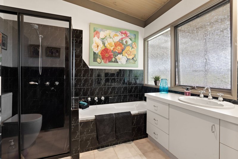 Photo - 35-45 Aurisch Drive, Narre Warren North VIC 3804 - Image 20