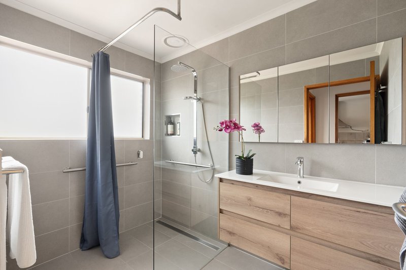 Photo - 35-45 Aurisch Drive, Narre Warren North VIC 3804 - Image 29