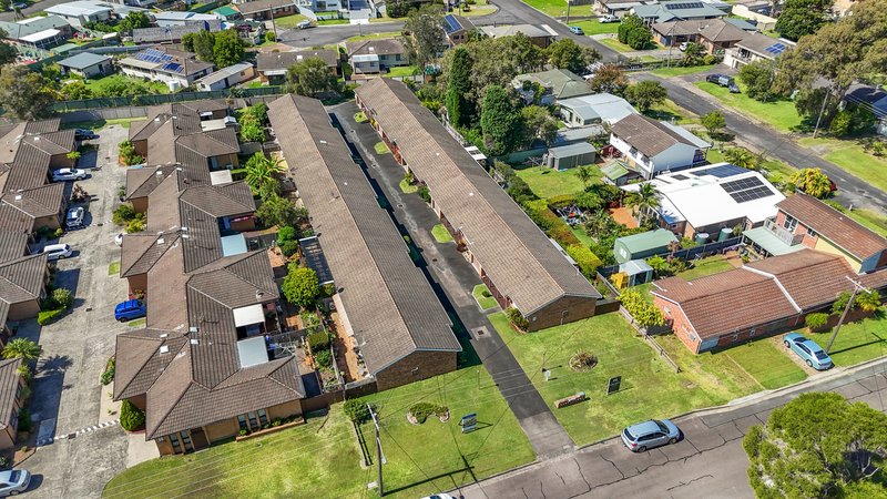 Photo - 3/5-7 Gascoigne Road, Gorokan NSW 2263 - Image 11