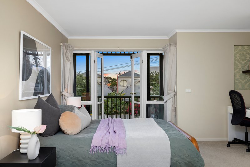 Photo - 3/5-7 Hall Street, Cheltenham VIC 3192 - Image 13