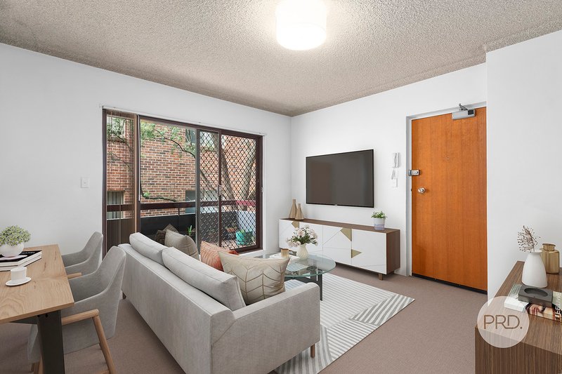 Photo - 3/5-7 Oxford Street, Mortdale NSW 2223 - Image 2