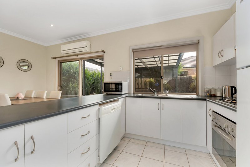 Photo - 3/5-7 Rosette Avenue, Para Hills West SA 5096 - Image 6