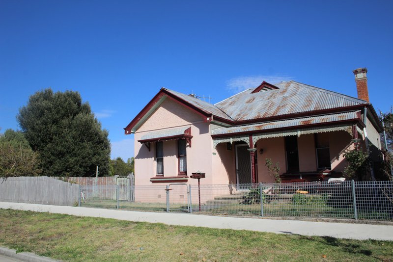 Photo - 35 Adelaide Street, Blayney NSW 2799 - Image 2