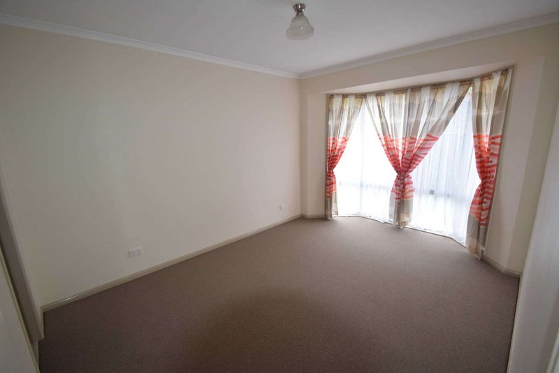 Photo - 35 Adelaide Street, Esk QLD 4312 - Image 10