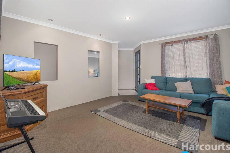 Photo - 35 Adriatic Way, Currambine WA 6028 - Image 5