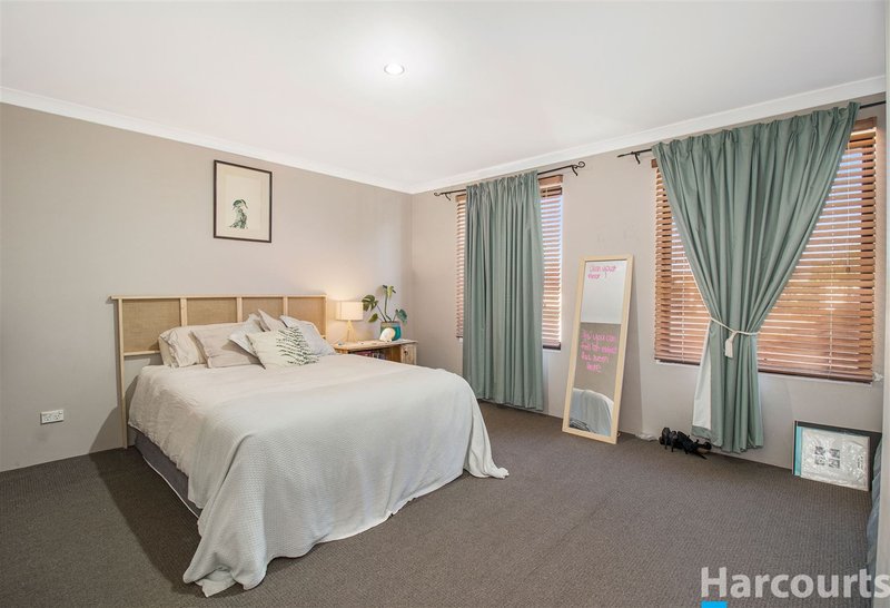 Photo - 35 Adriatic Way, Currambine WA 6028 - Image 11