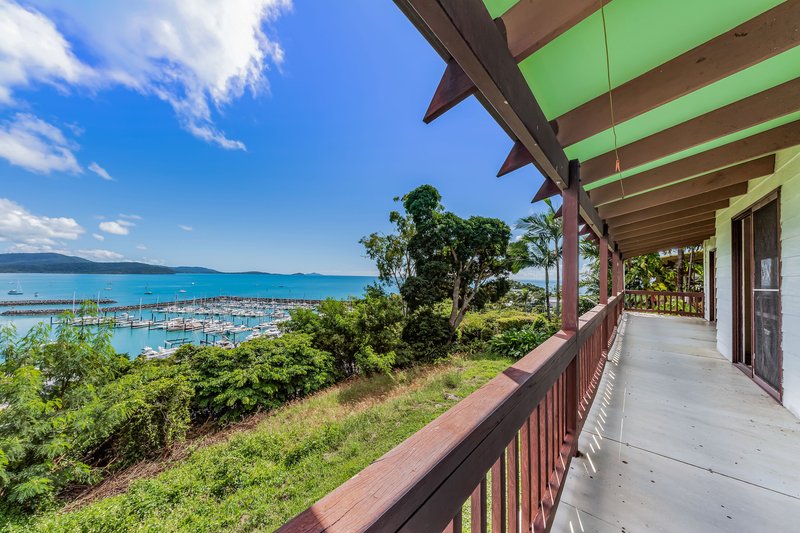 Photo - 35 Airlie Crescent, Airlie Beach QLD 4802 - Image 14