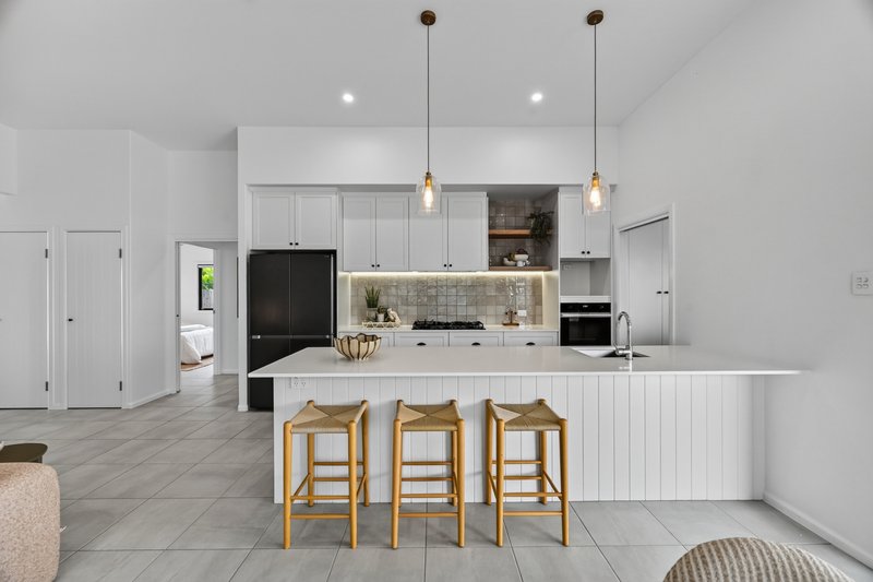 Photo - 35 Alderman Drive, Jensen QLD 4818 - Image 3