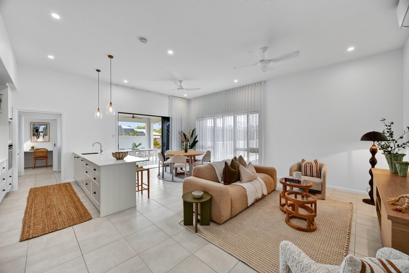 Photo - 35 Alderman Drive, Jensen QLD 4818 - Image 7