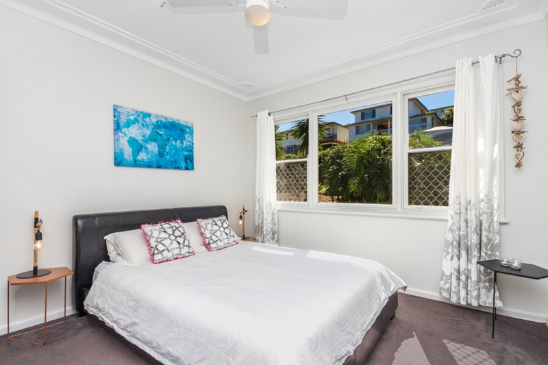 Photo - 35 Alhambra Avenue, Macquarie Hills NSW 2285 - Image 7