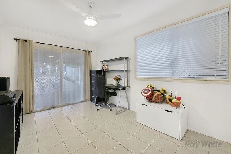 Photo - 35 Allingham Street, Kuraby QLD 4112 - Image 11