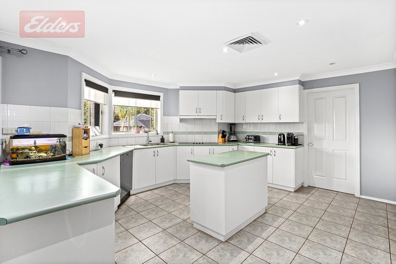 Photo - 35 Allison Crescent, Menai NSW 2234 - Image 3