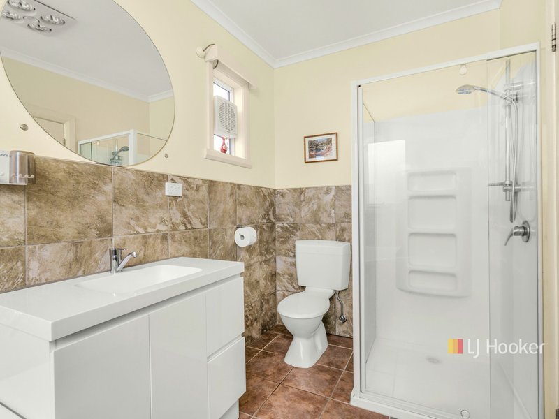 Photo - 35 Amherst Street, West Ulverstone TAS 7315 - Image 9