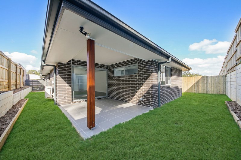 Photo - 35 Amy Drive, Coomera QLD 4209 - Image 12