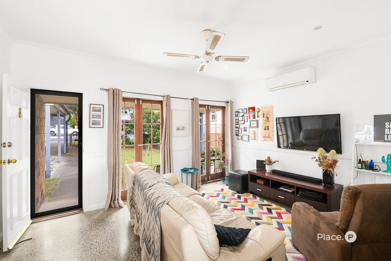 Photo - 35 Andrews Street, Cannon Hill QLD 4170 - Image 8