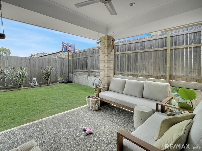 Photo - 35 Arnaldo Avenue, Augustine Heights QLD 4300 - Image 10